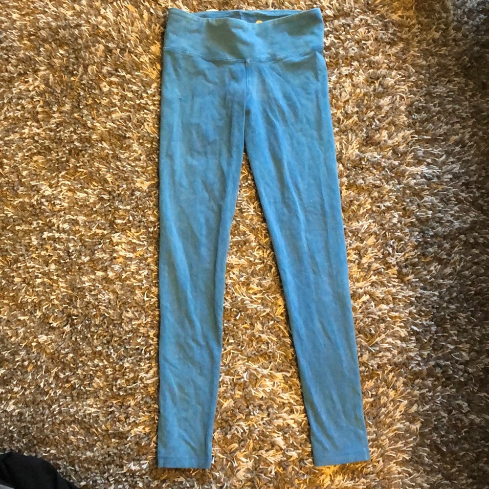 Blue leggings